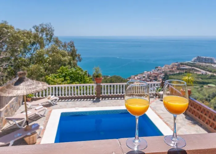 Villa Vistas Nerja By Ruralidays